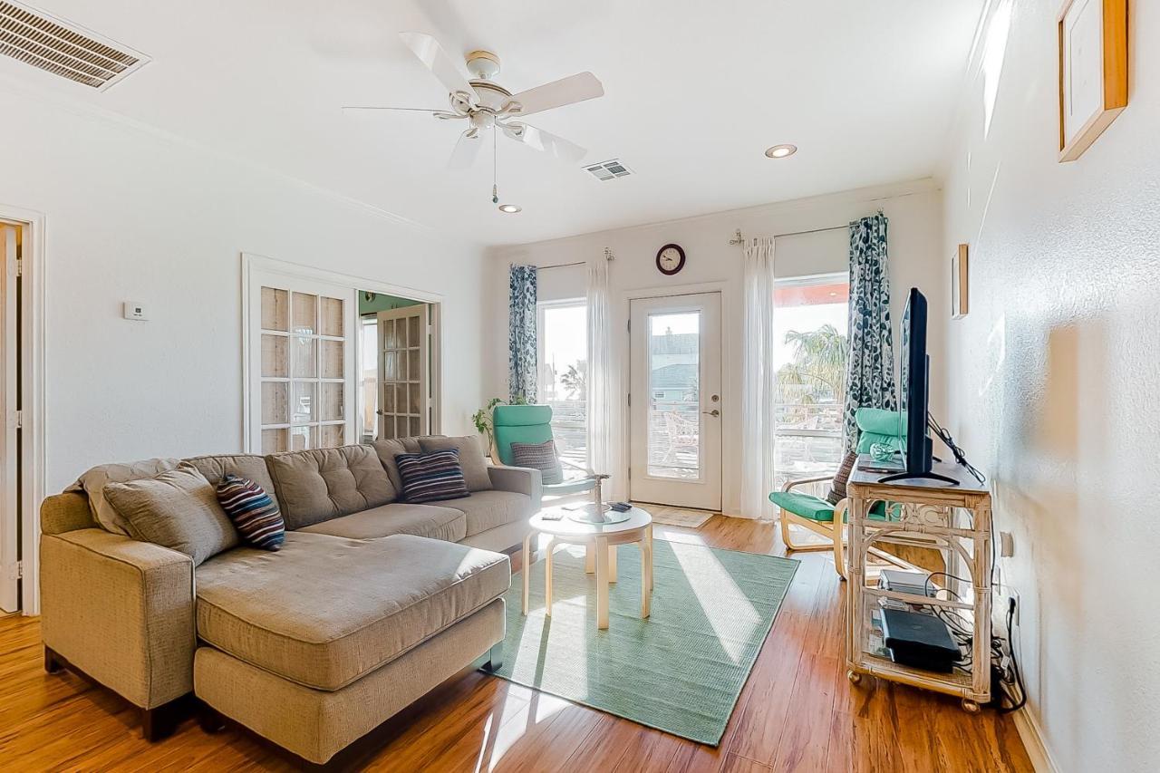 Вилла 4 Palms Bolivar Peninsula Экстерьер фото